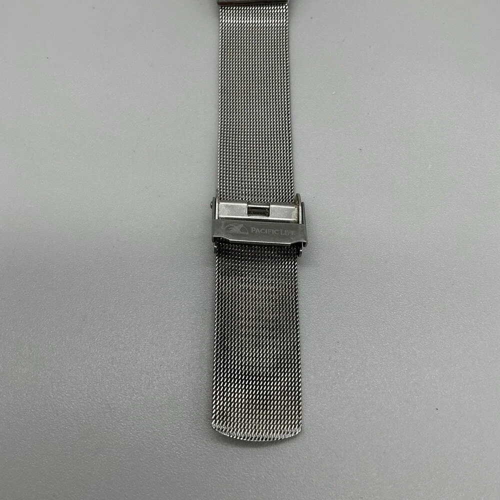 Skagen 641LSS Womens Watch 32mm MOP Dial Silver Tone Crystals Mesh New Battery